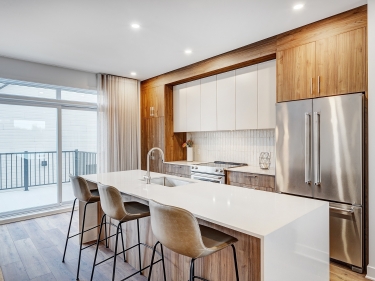 Metta - New houses in Saint-Leonard registering now move-in ready with elevator with outdoor parking with indoor parking with pool with gym: 4 bedrooms and more, $700 001 - $800 000