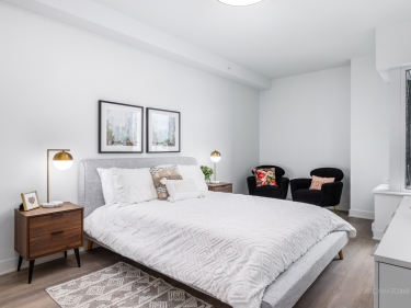 Come and discover Le Cent-Onze - New Rentals in Saint-Laurent with elevator with outdoor parking with indoor parking with pool with gym: 1 bedroom
