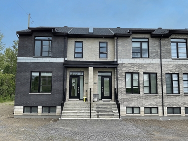 Cite de la gare Ste-Rose - New houses in Laval currently building near the metro near a train station: 4 bedrooms and more, < $300 000