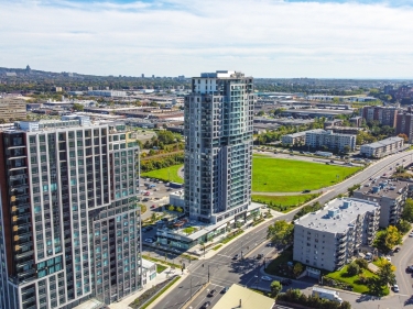 Voltige - Tour Belvdre (phase 2) : Rental Condos - New condos in Ahuntsic move-in ready with outdoor parking near the metro near a train station with pool: 1 bedroom, < $300 000